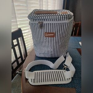 Insulated cooler bag by Journeyman